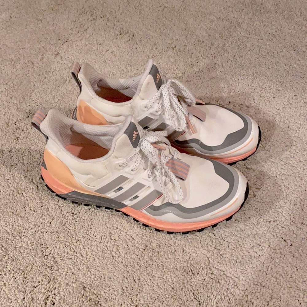 Adidas Ultra Boost Size 7!
